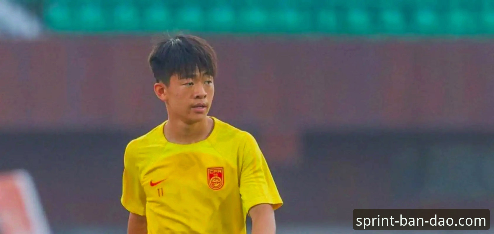 青岛海牛3-1击沉上海海港！13年等待，这场胜利背后藏着什么秘密？